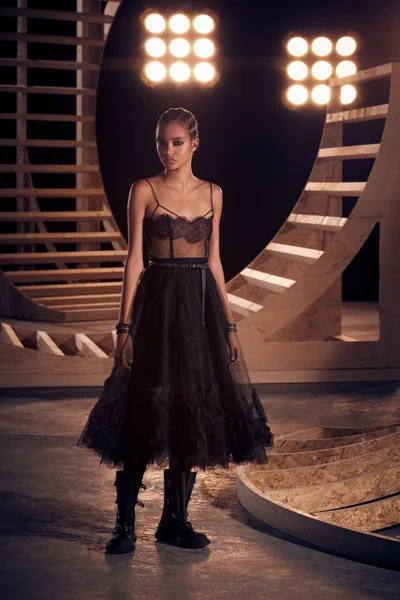 Look 64